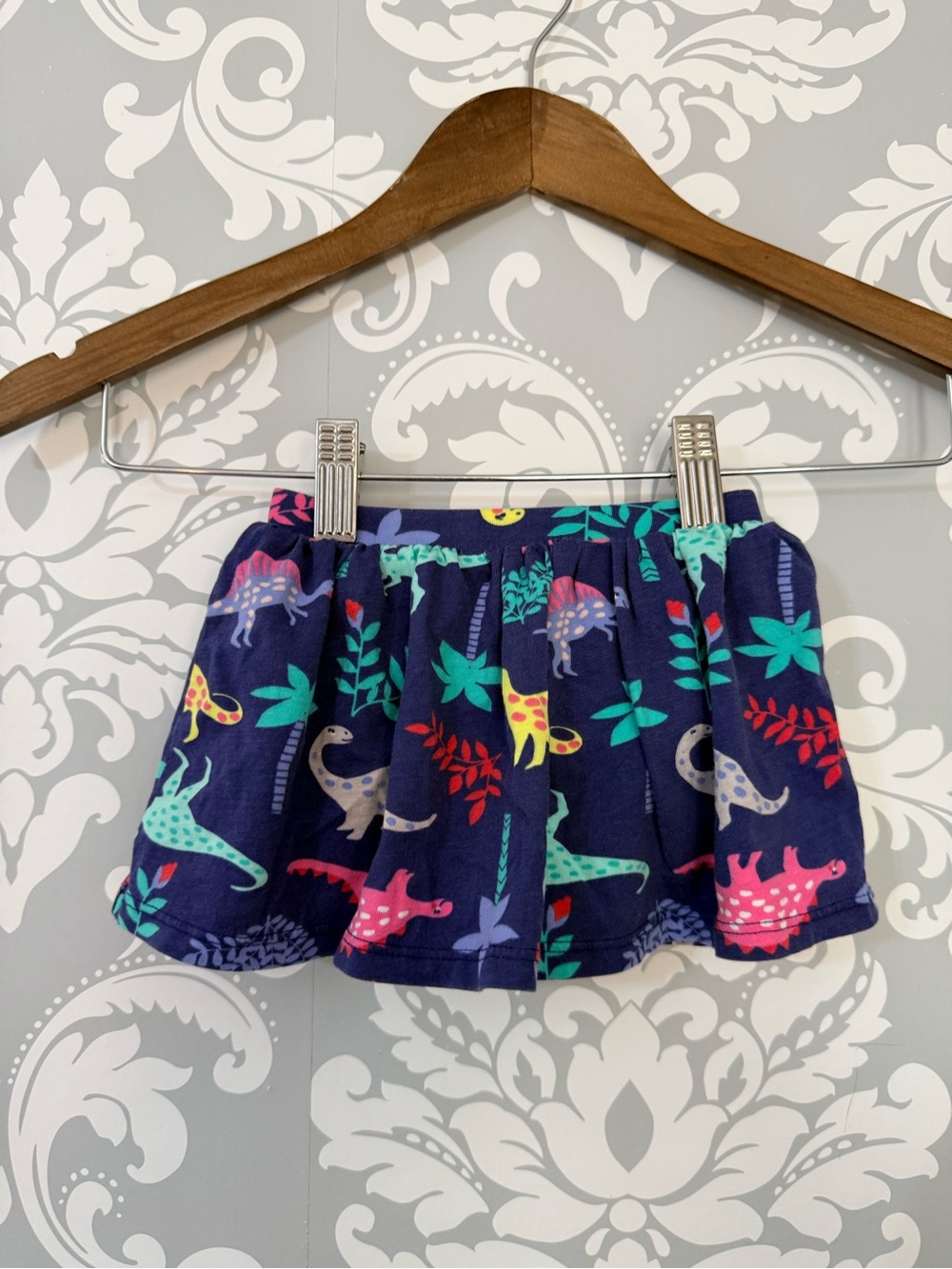 💫10/$25 • Carters Dinosaur Print Cotton Skort
